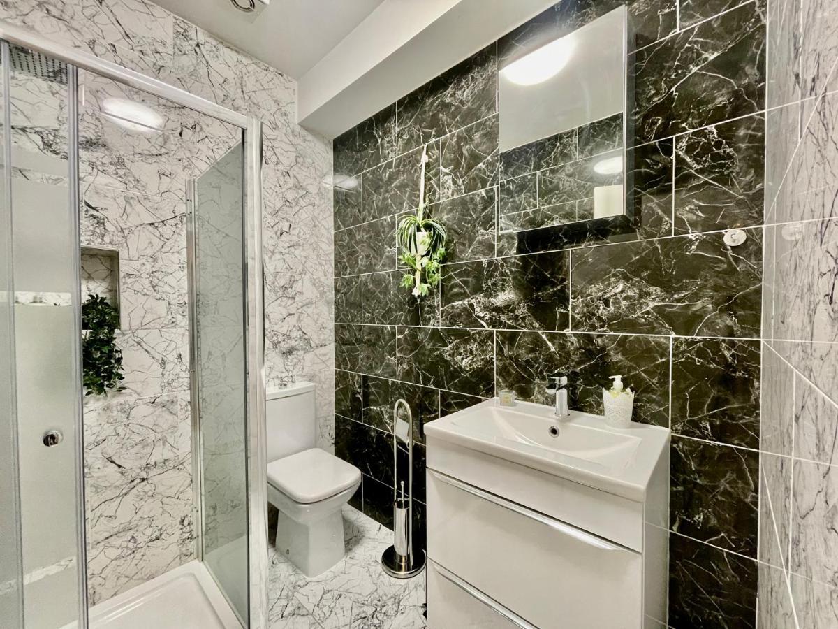 Apartamento City Centre Gem In Southend Near The Beach, Station And Parking Exterior foto