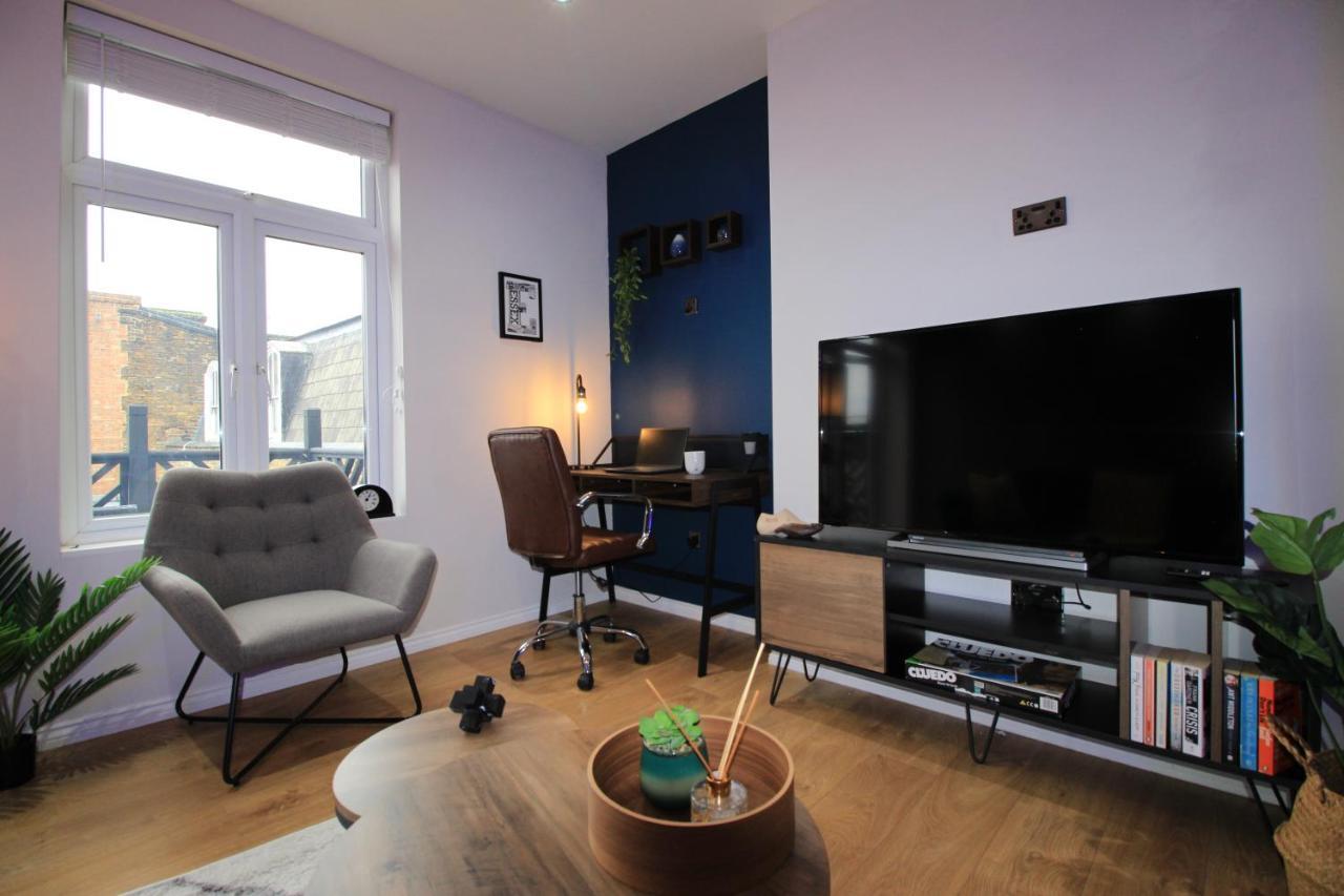 Apartamento City Centre Gem In Southend Near The Beach, Station And Parking Exterior foto